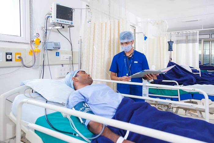 Critical Care Service In Shahdara